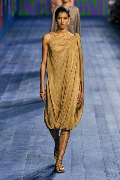 Look 56